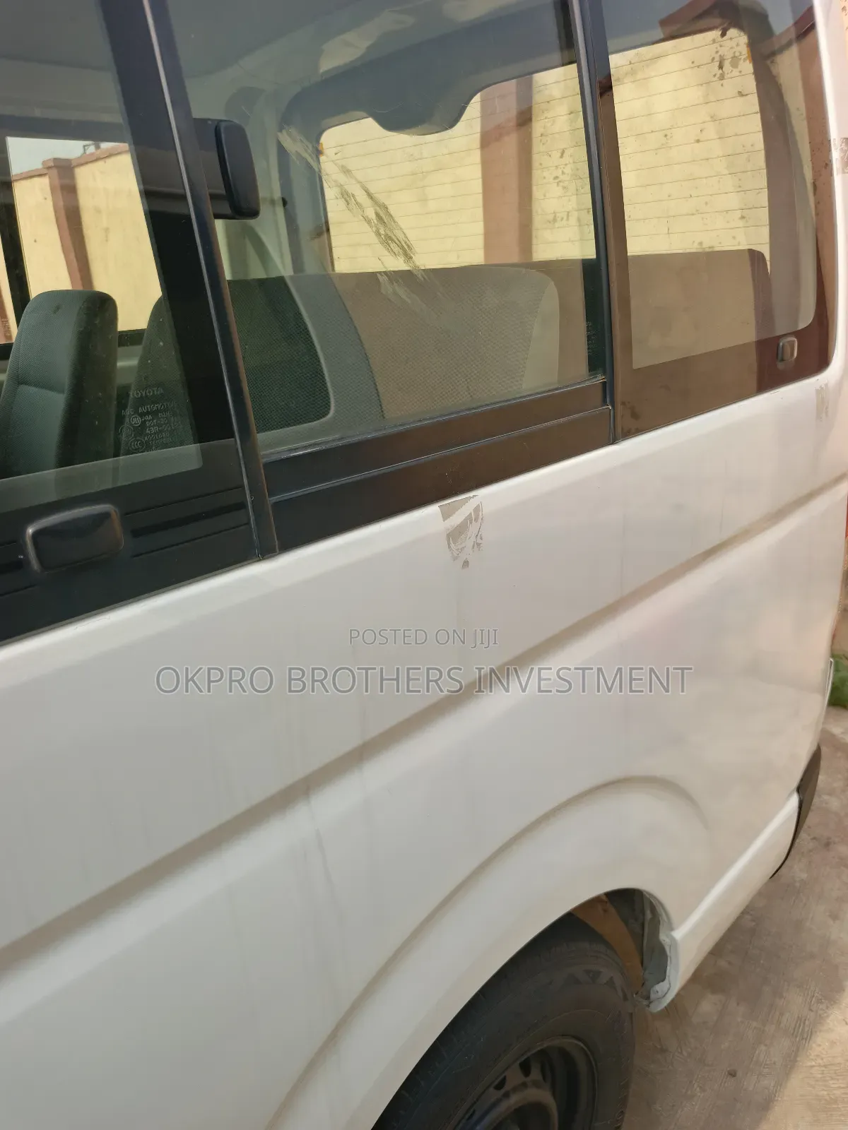 Toyota HiAce 2008 White