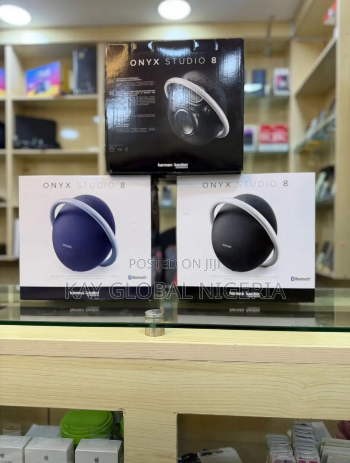 Brand New Onyx Studio 8