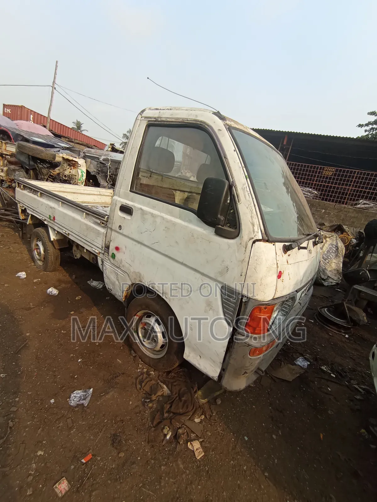 Old Model Daihatsu Hijet Truck 2007 White