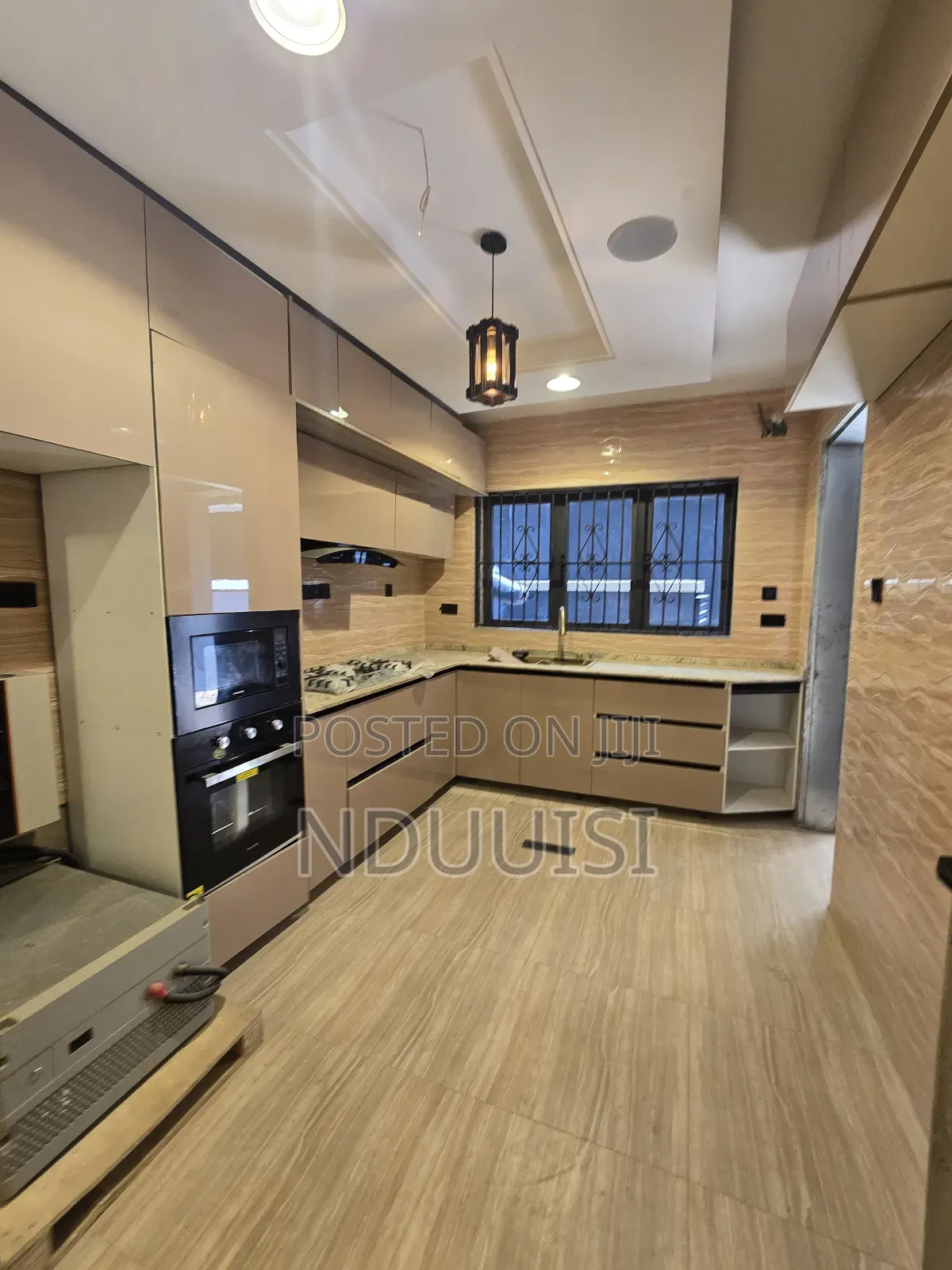 4bdrm Duplex in Life Camp for sale