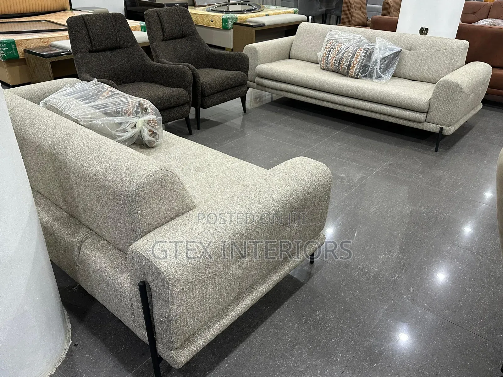 Contemporary Sofa Chair