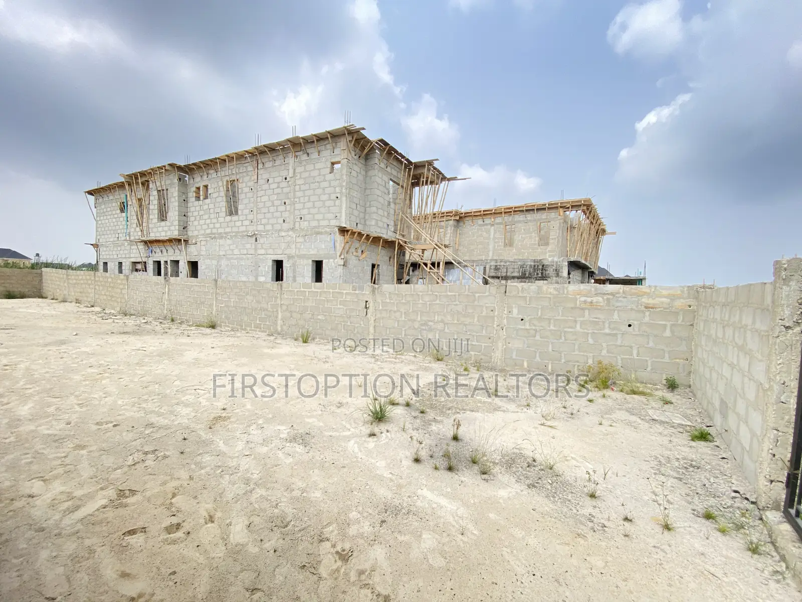 320sqm Fenced Land at Value County Estate Sangotedo