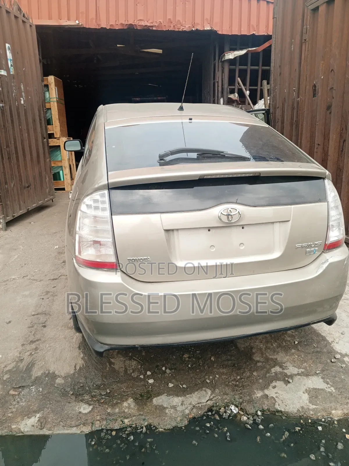 Toyota Prius 2010 Front And Back Windscreen