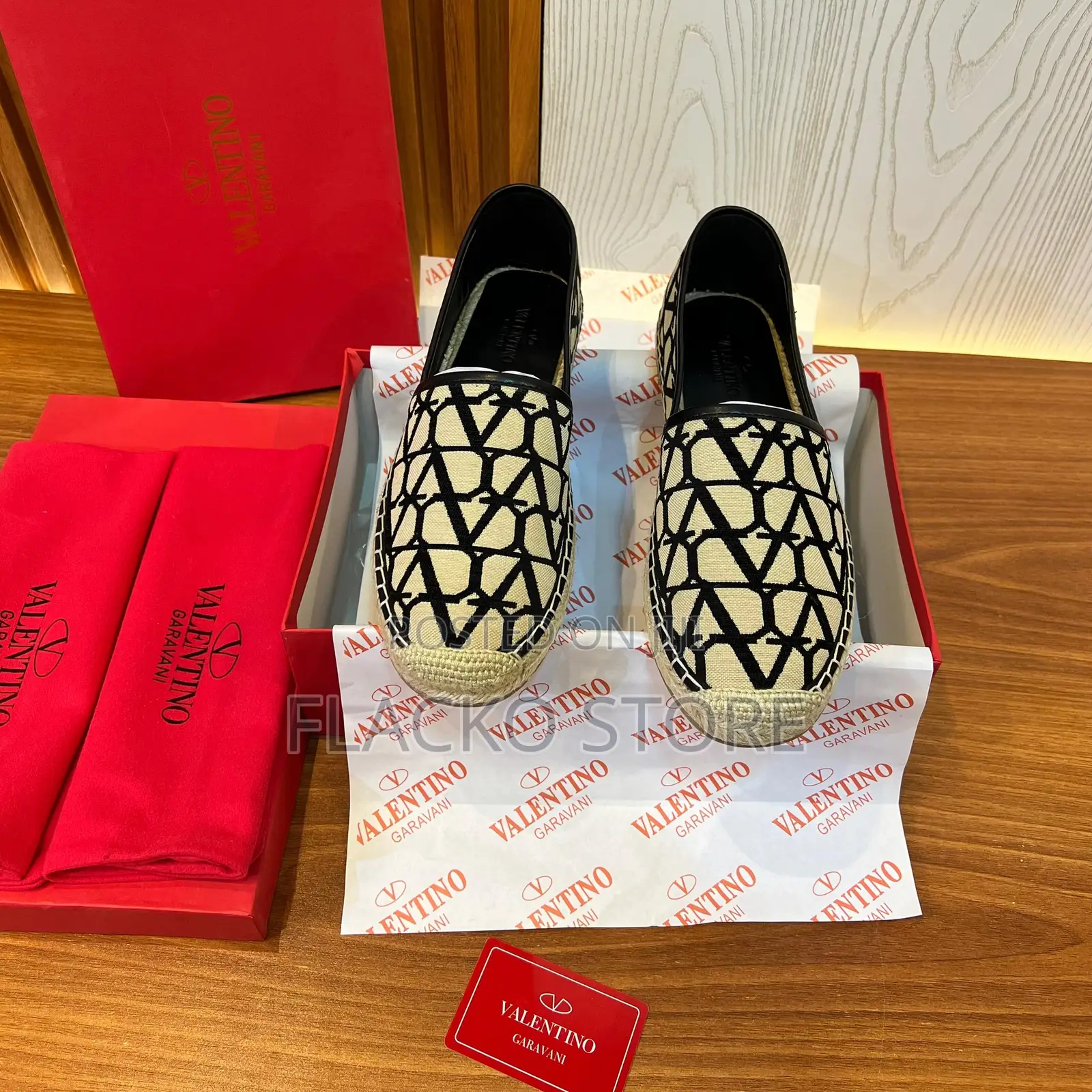 Original Valentino Garavani Espadrilles Casual Shoes