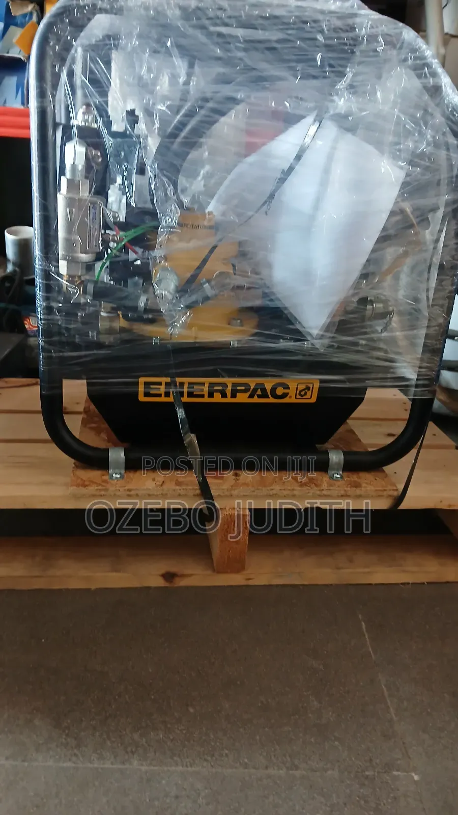 Enerpac Torque Machine