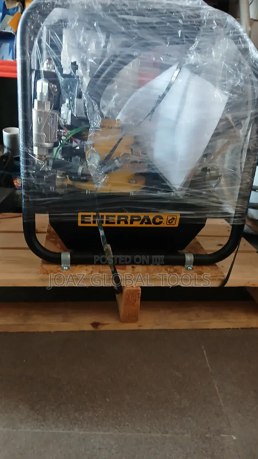 Enerpac Torque Machine