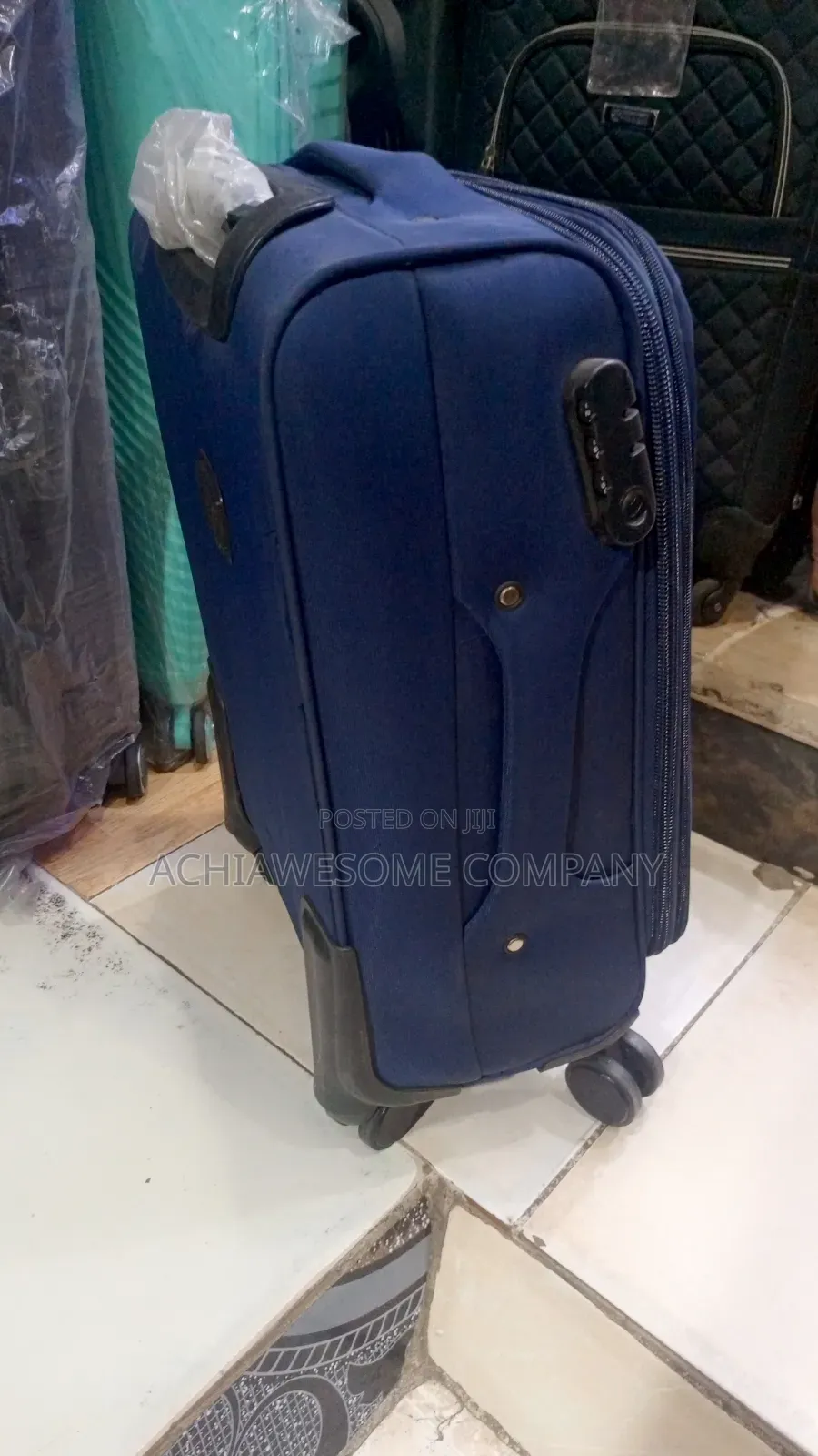 Seven Space Hand Luggage Box