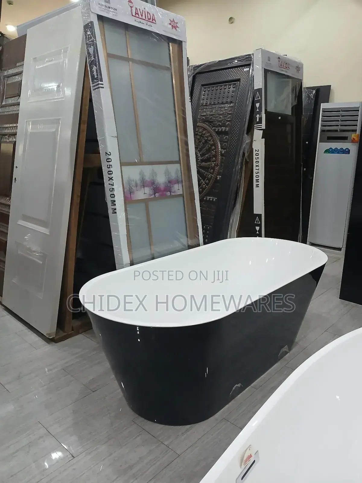 Jacuzzi Bathtub