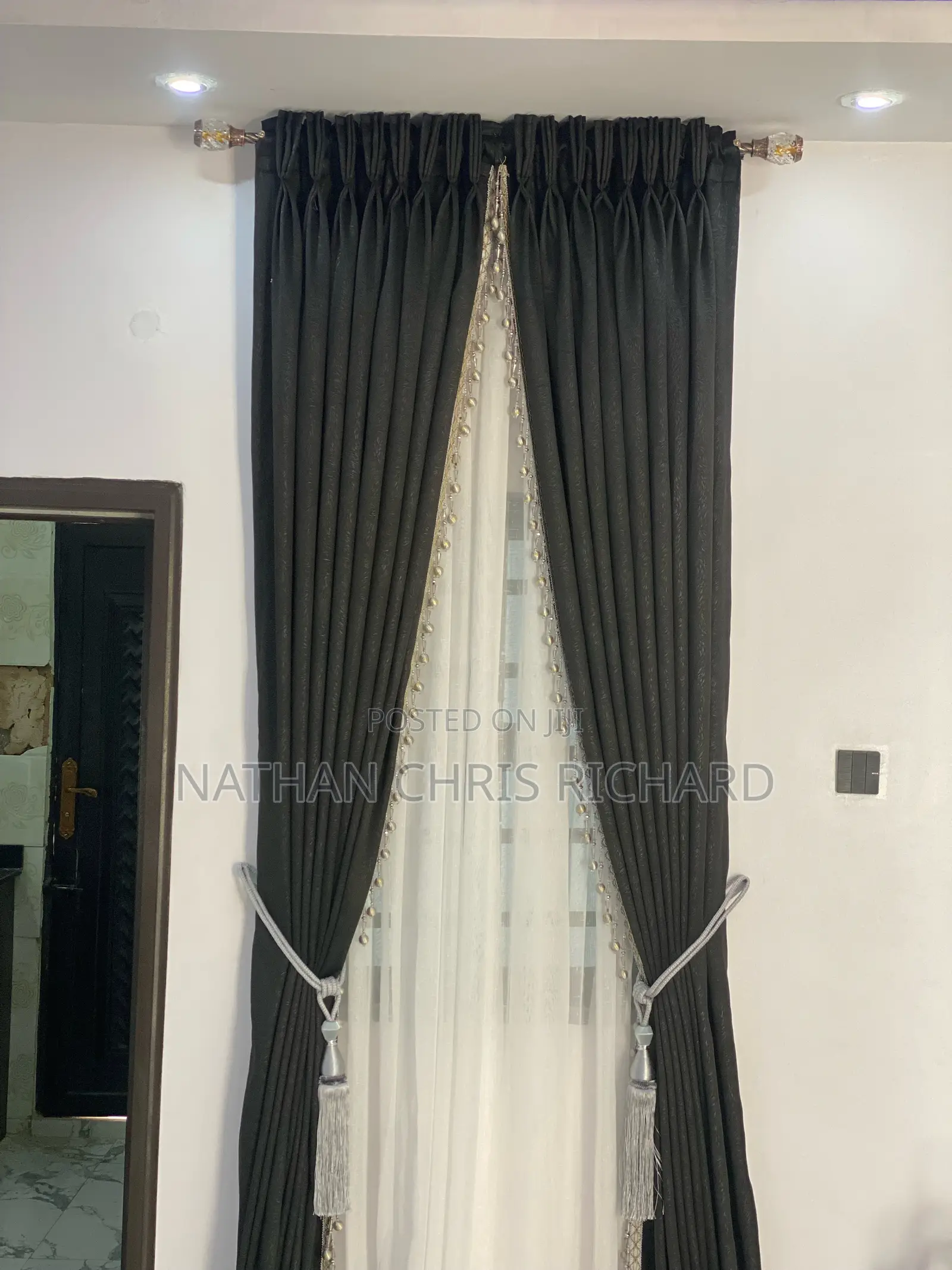 High Quality Contemporary Luxury Curtains