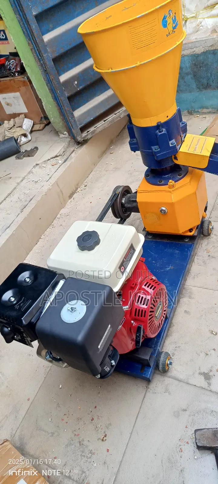 Gasoline Palliating Animal Feed Machine