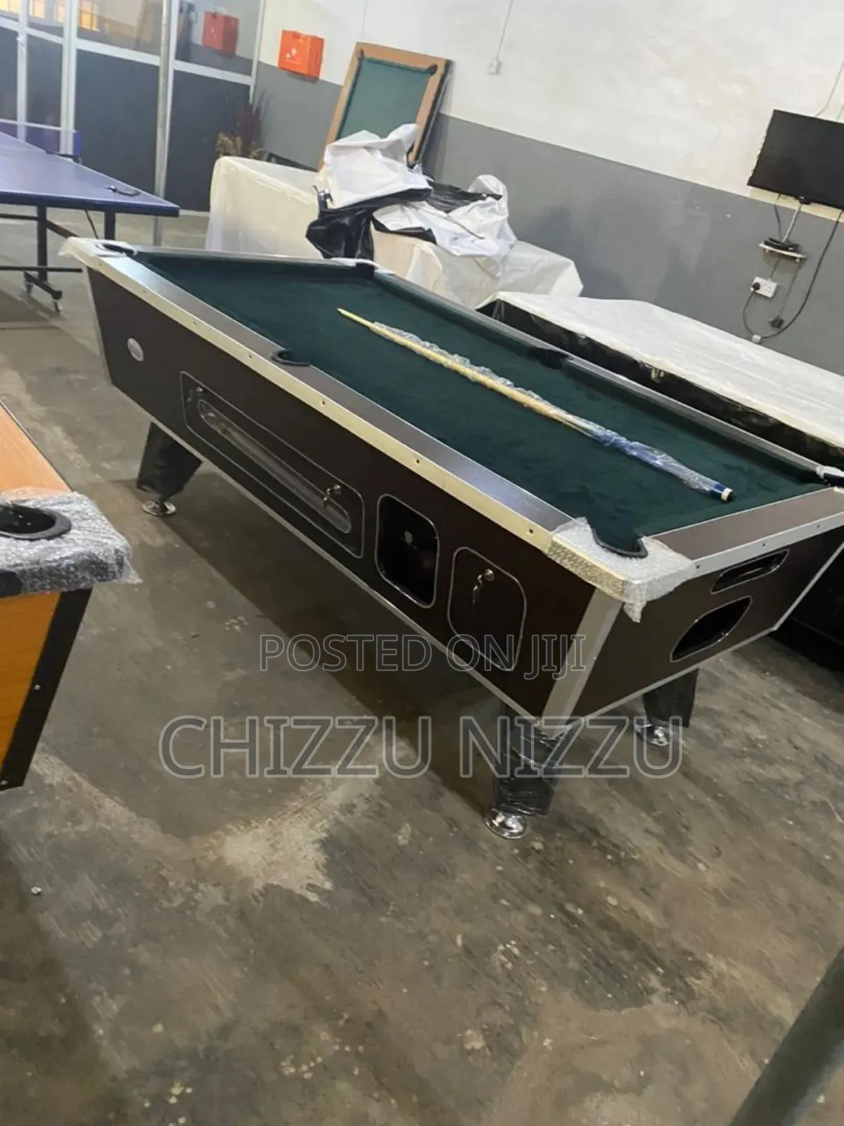 Standard Size Marble Coin Operated Snooker Billiard Table