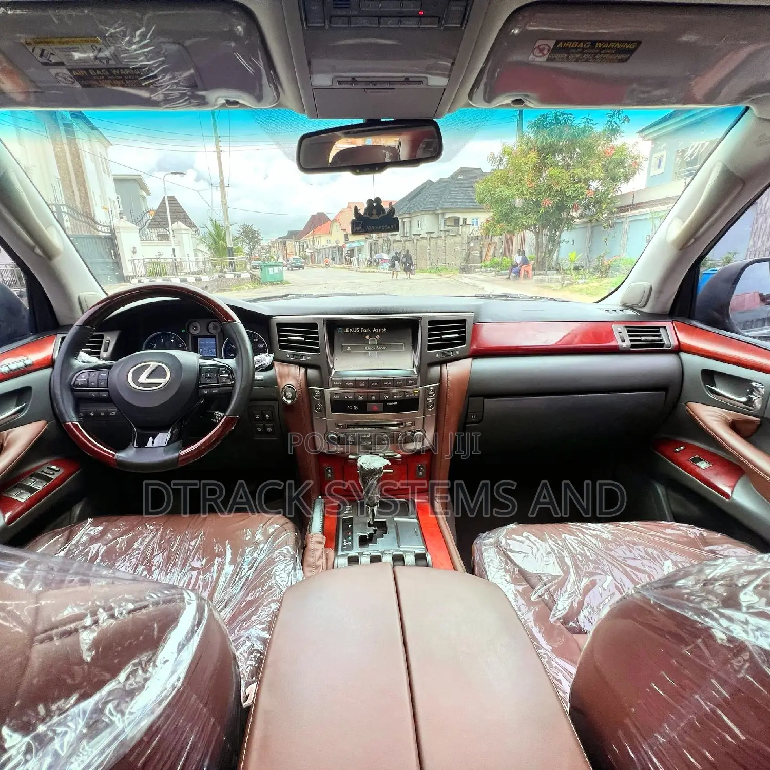 Lexus LX 570 2010 Black