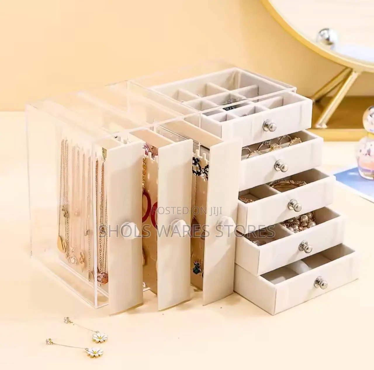 Exquisite Jewelry Box