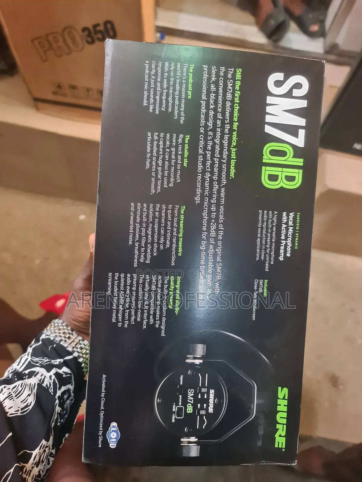 Shure Sm7db Legendary Vocal Microphone