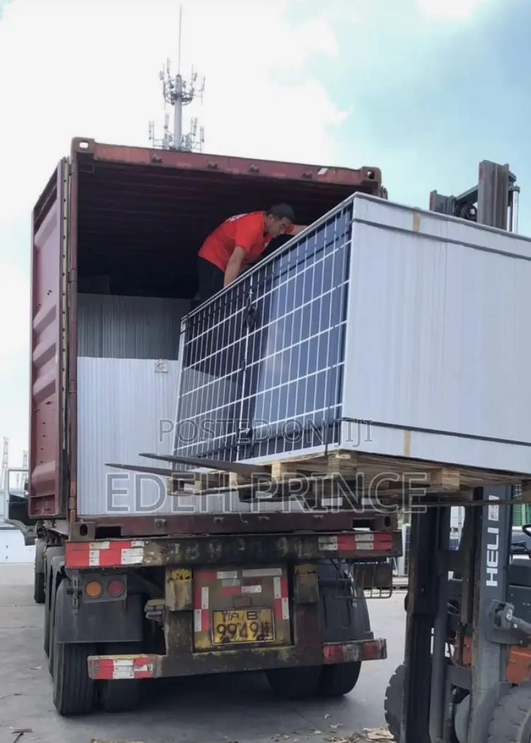 600watts Jinko Solar Panels