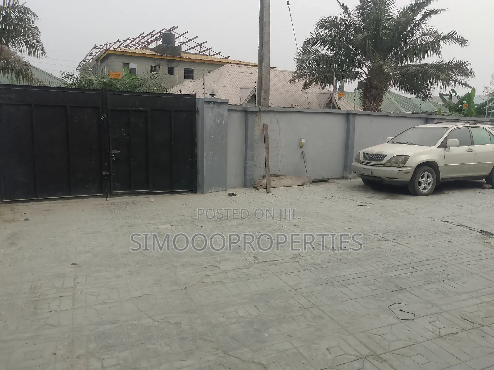 Furnished 3bdrm Block of Flats in Igando Oloja for sale