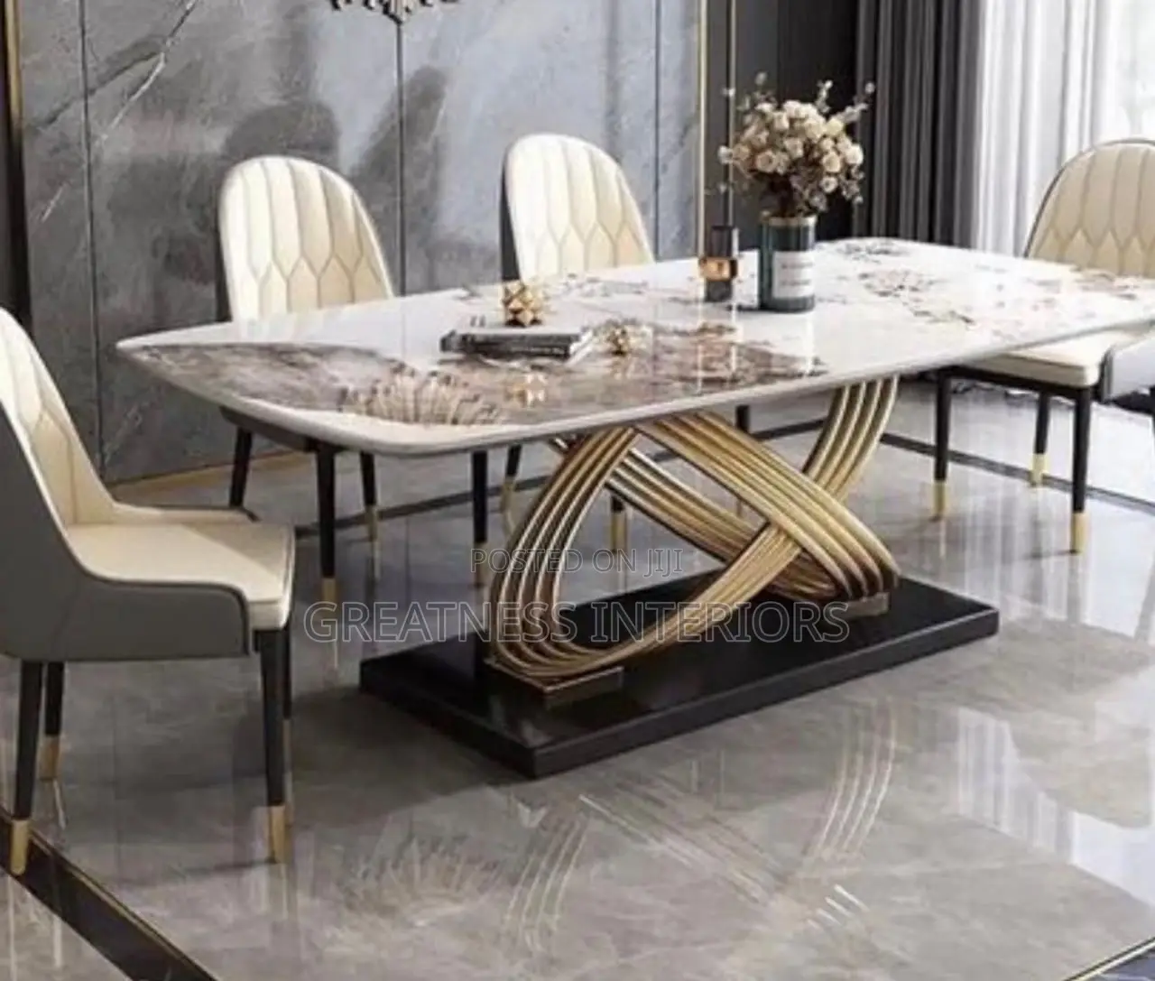 High Luxurious Dining