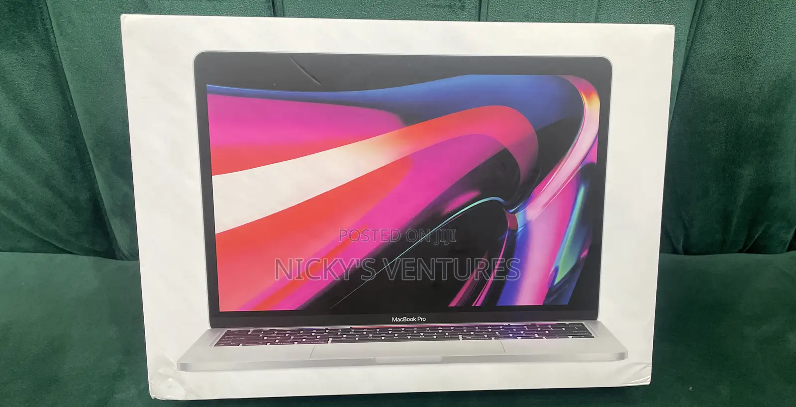 Laptop Apple MacBook Pro 2019 16GB Intel Core I7 SSD 512GB