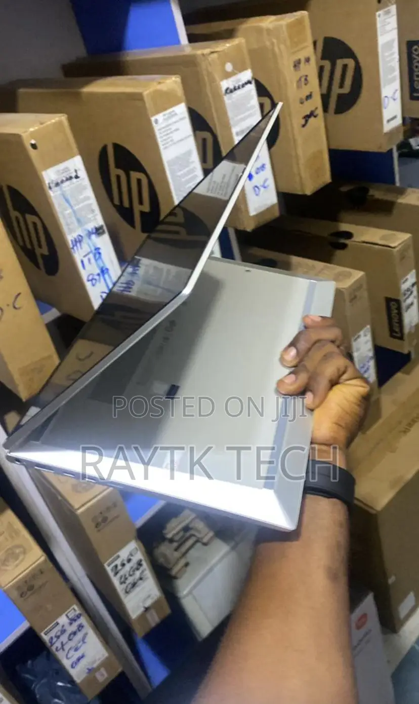 Laptop HP EliteBook 1030 8GB Intel Core i7 SSD 512GB