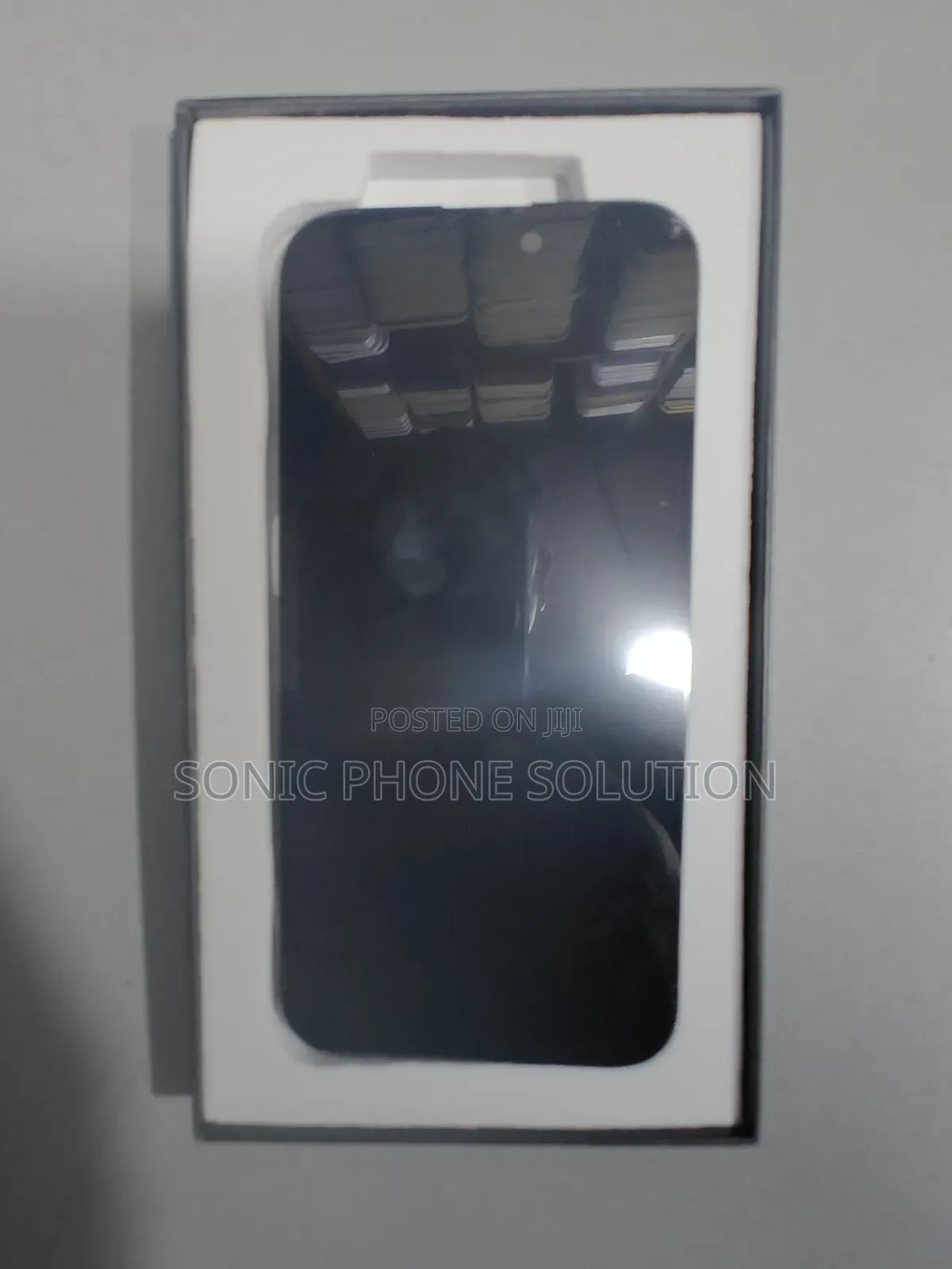iPhone 15 Pro Oled Screen