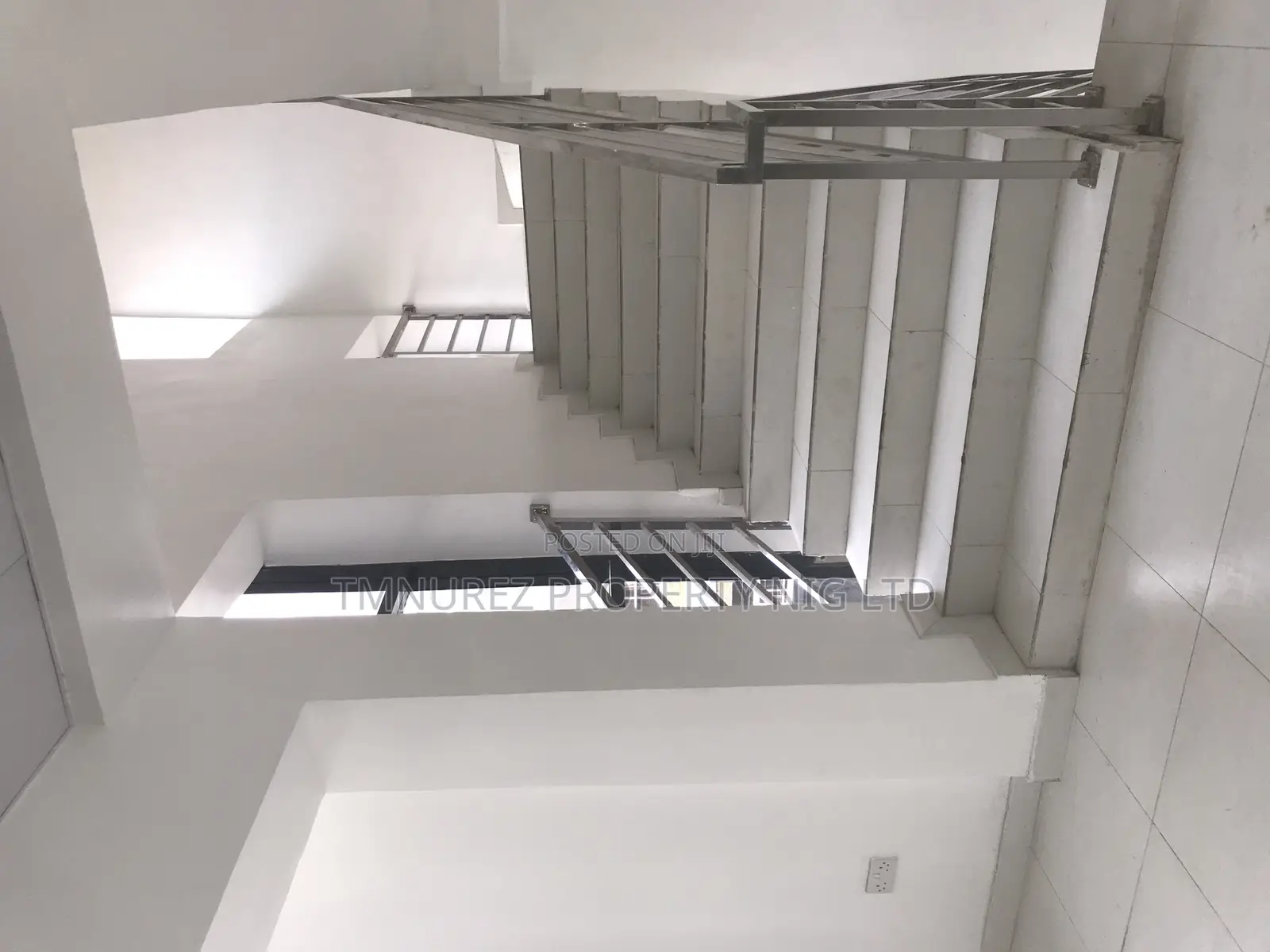 Shop Space for Rent in Lekki Phase1