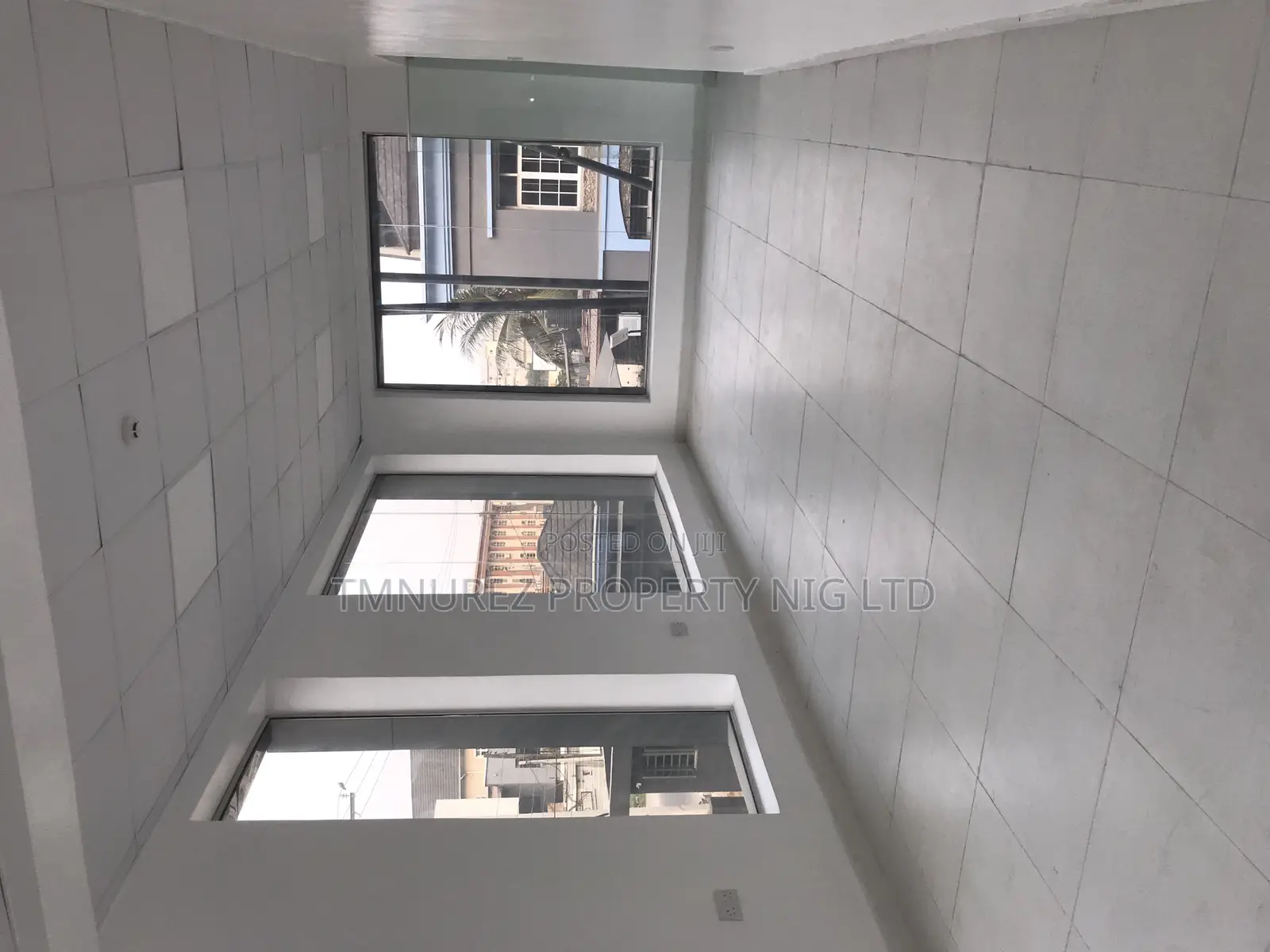 Shop Space for Rent in Lekki Phase1