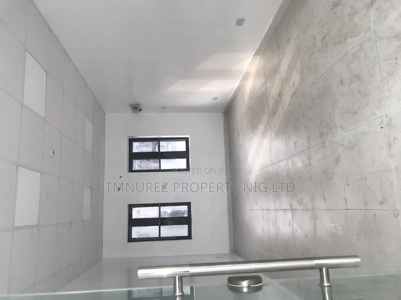Shop Space for Rent in Lekki Phase1