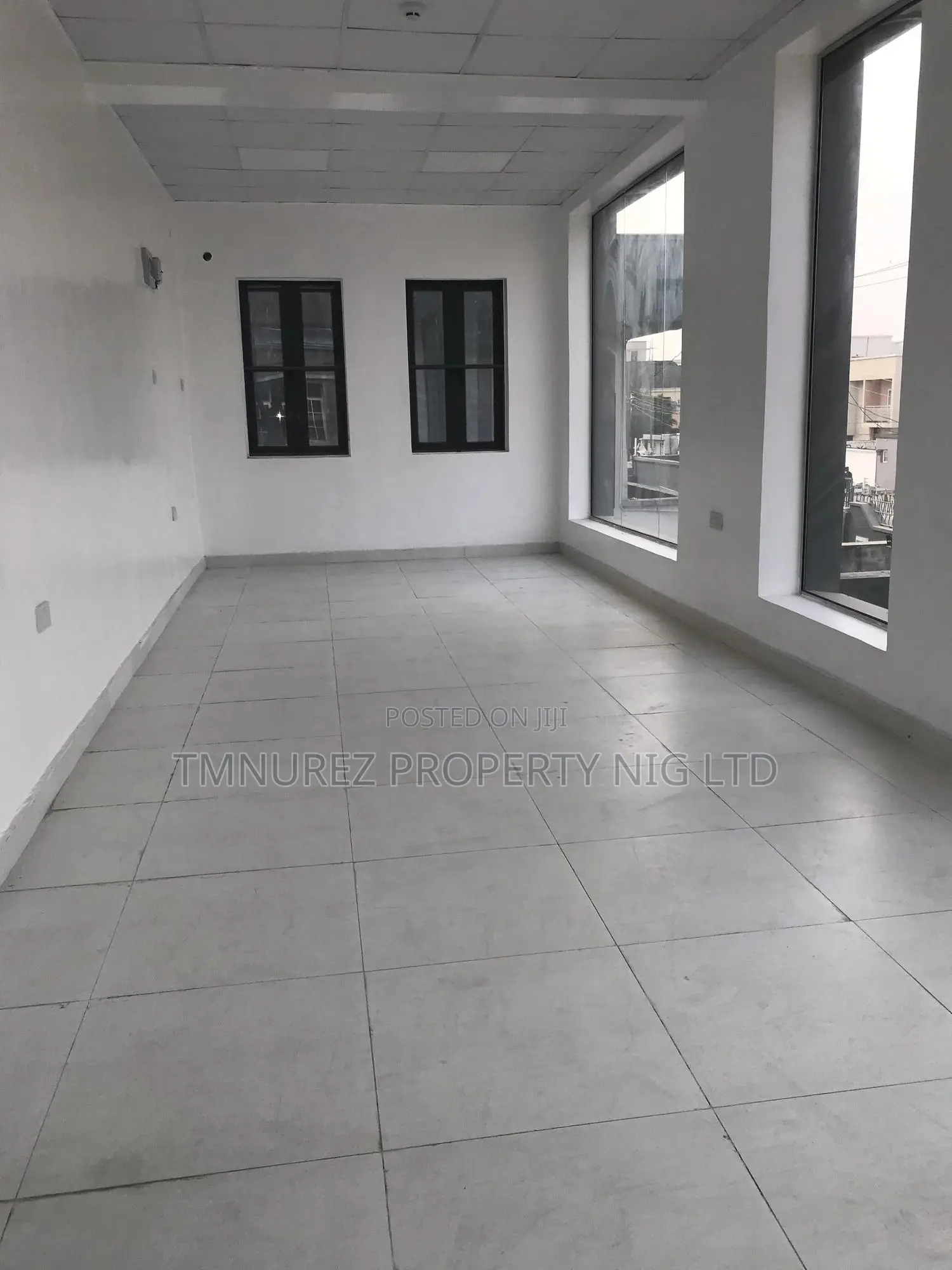Shop Open Space for Rent at Lekki Phase1,