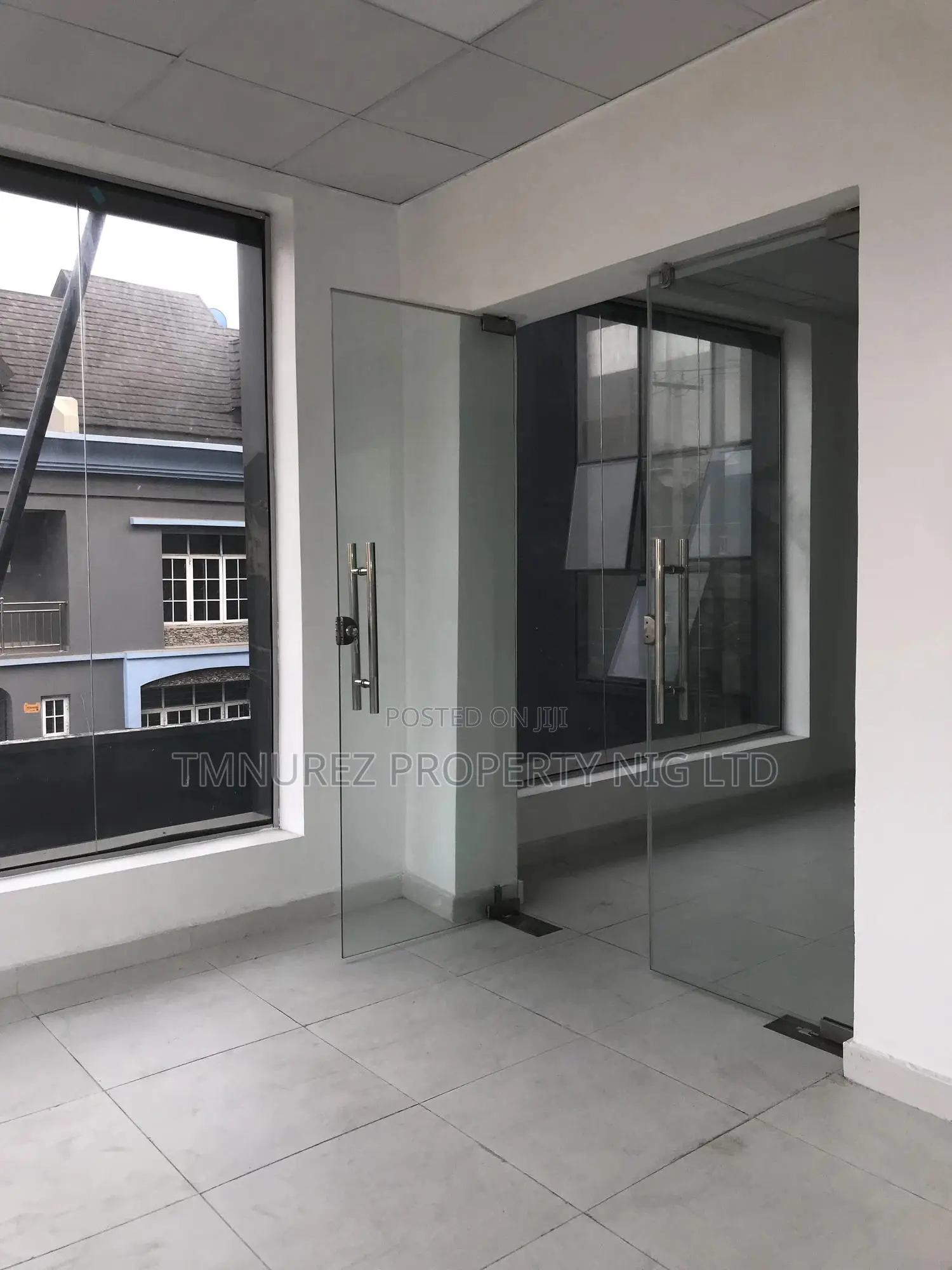 Shop Open Space for Rent at Lekki Phase1,