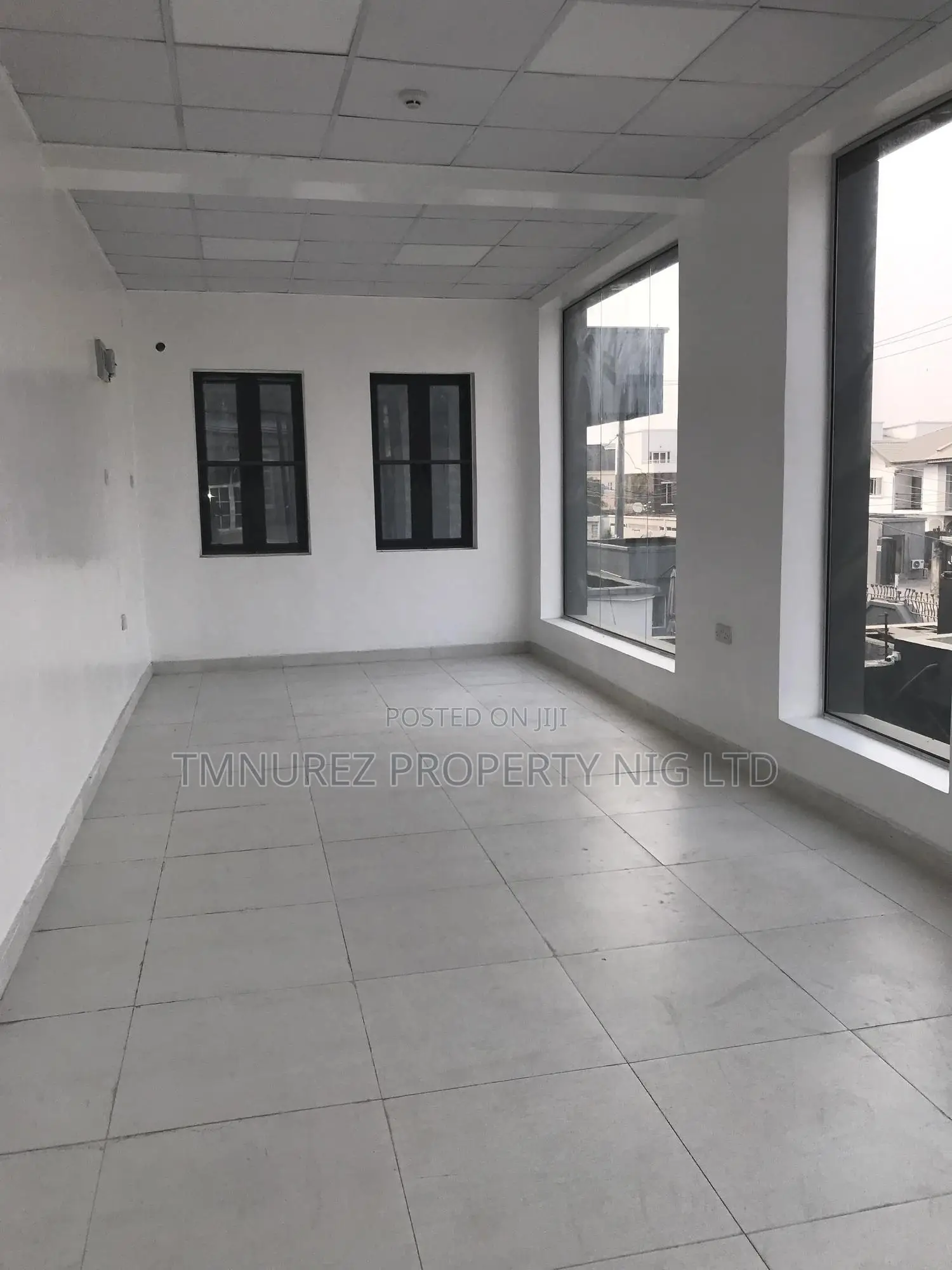 Shop Open Space for Rent at Lekki Phase1,