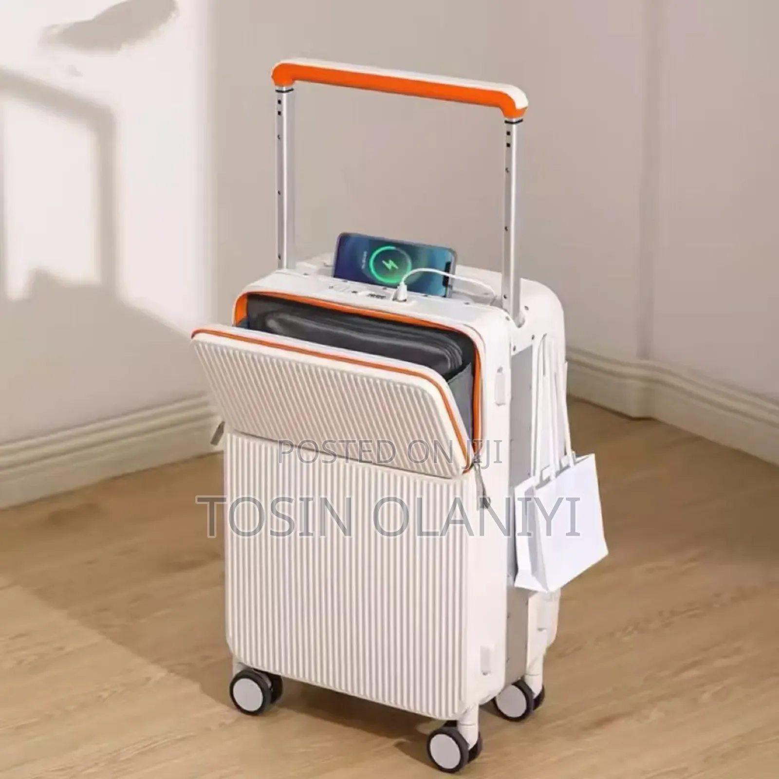 Quality Luggage Box With USB Port Set of 2