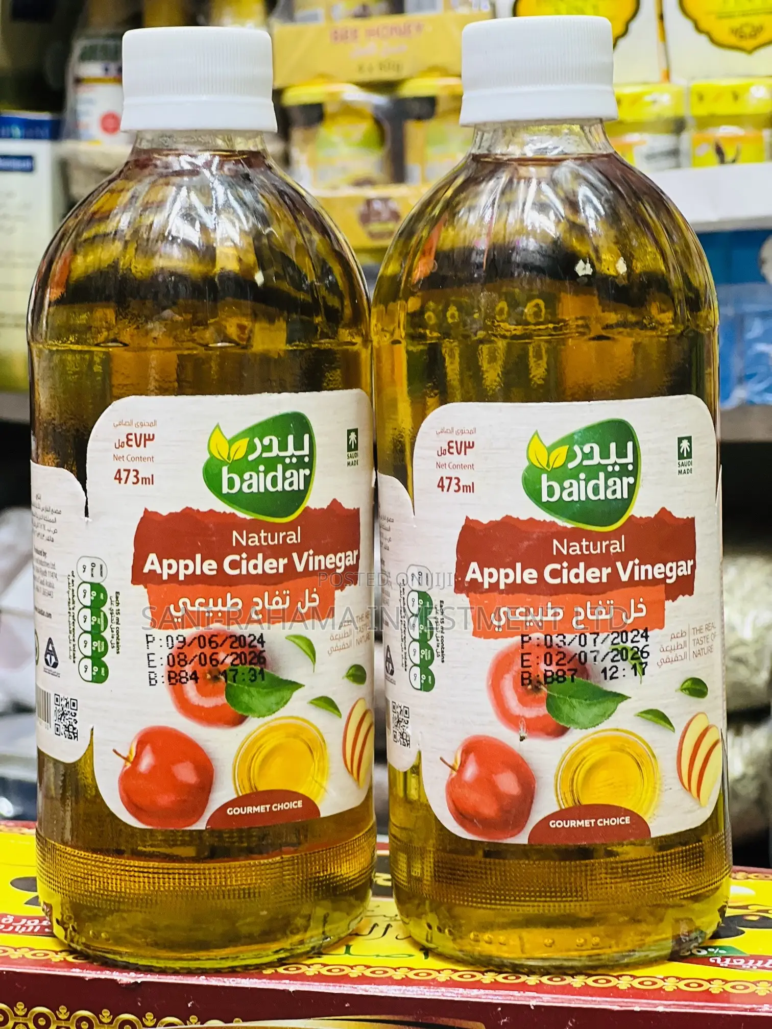 Natural Cider Vinegar ( Apple Cider ).