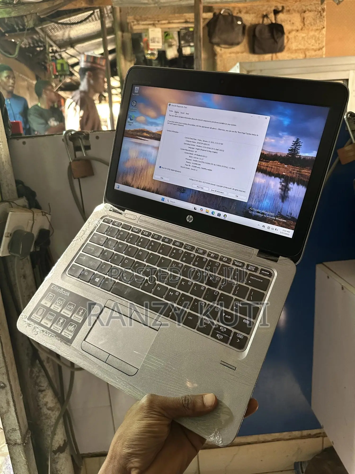 Laptop HP EliteBook 820 G3 8GB Intel Core I5 SSD 256GB
