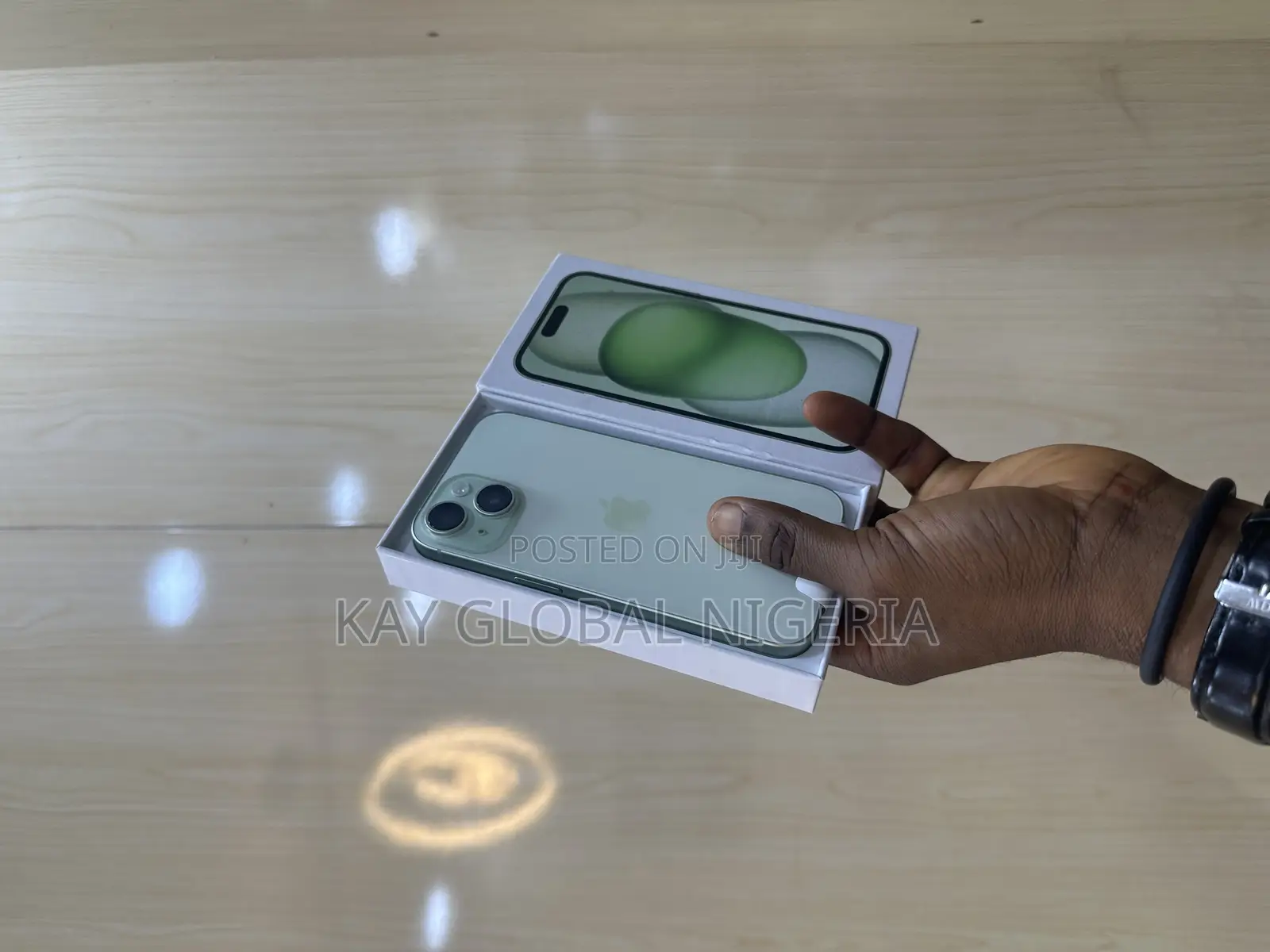 Apple iPhone 15 128 GB Green