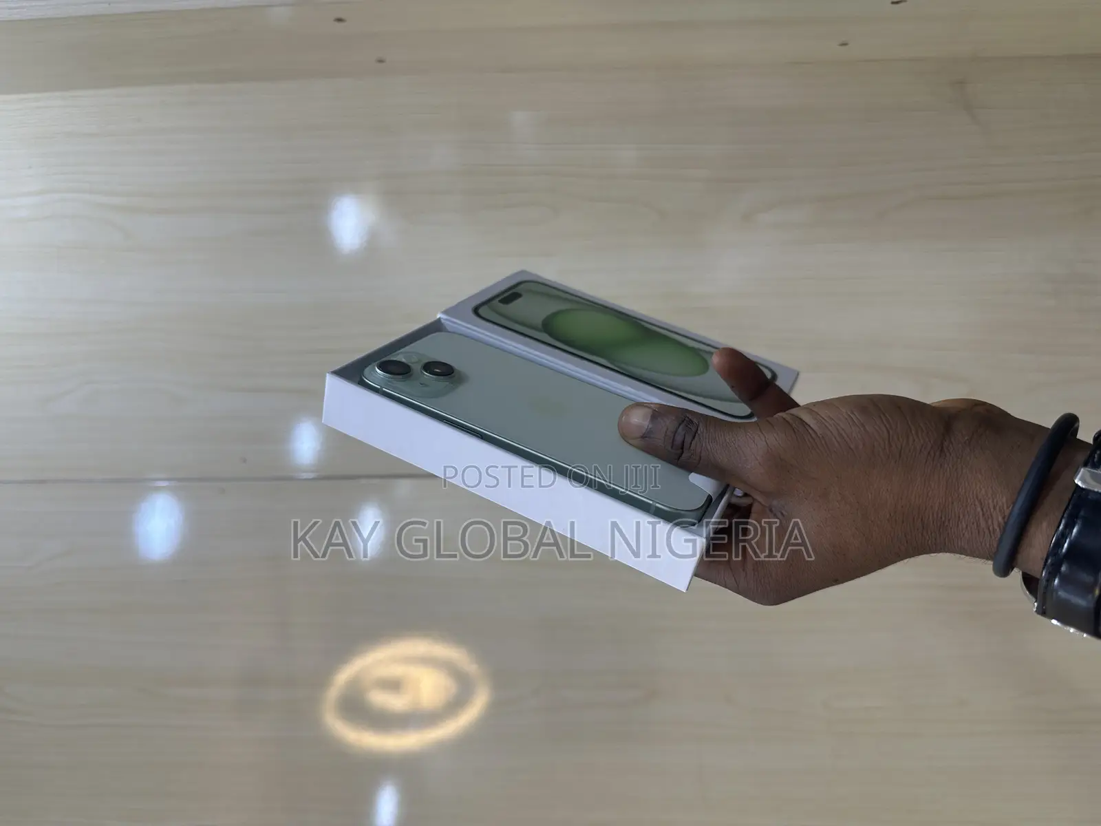 Apple iPhone 15 128 GB Green