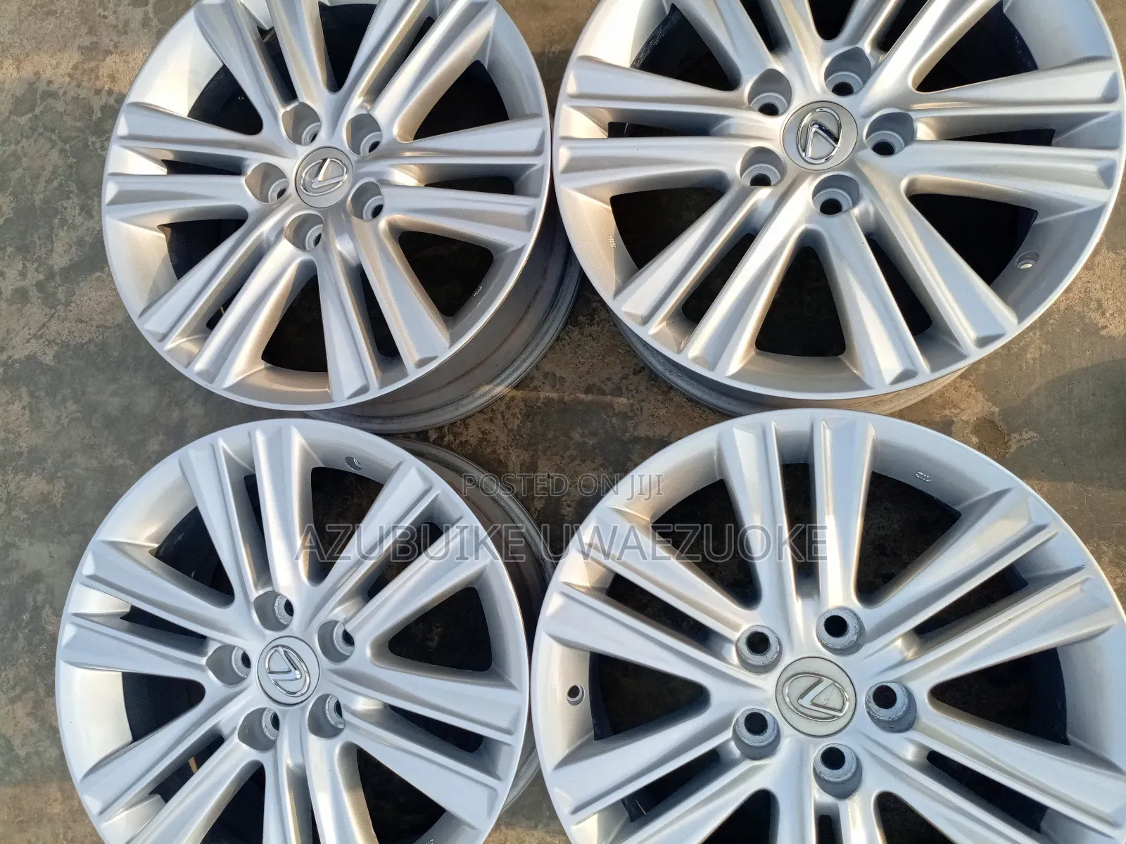 17" Rim Es330