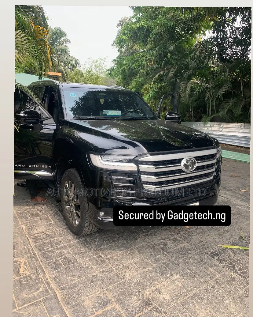 Vehicle Tracker for Toyota 2023