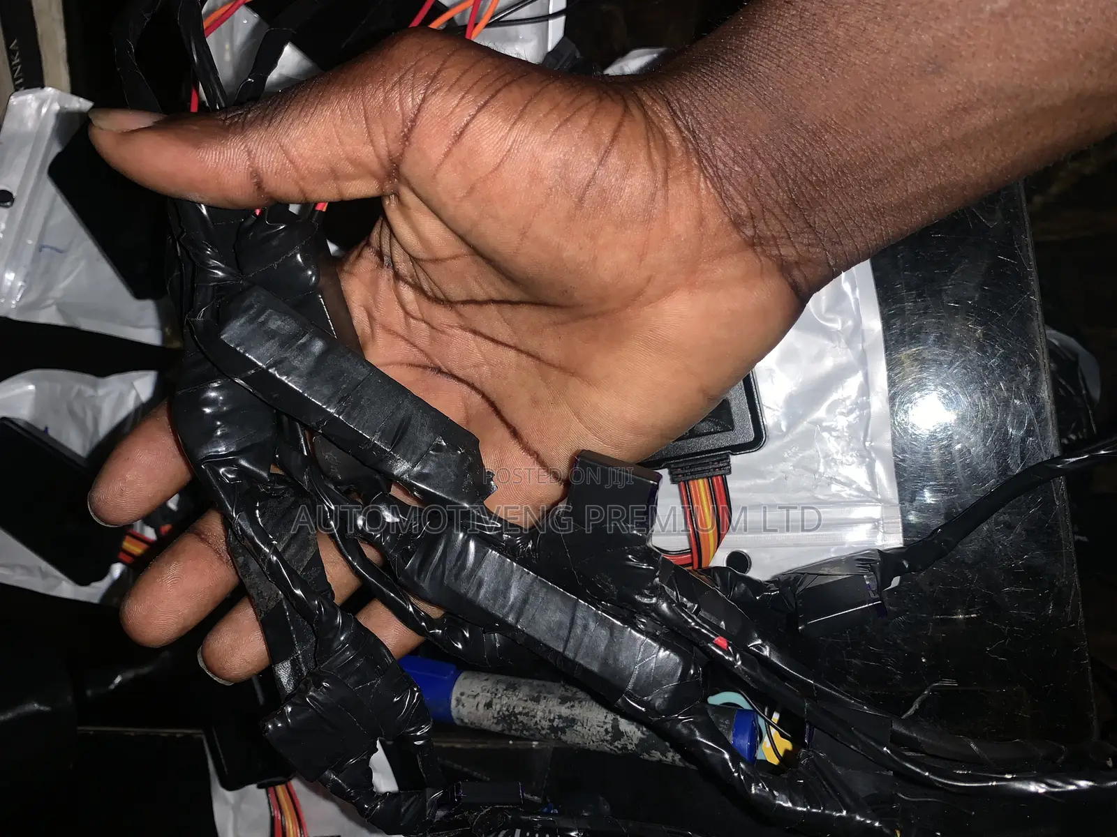 Vehicle Tracker for Payloaders + Bulldozer Heavy Duty By