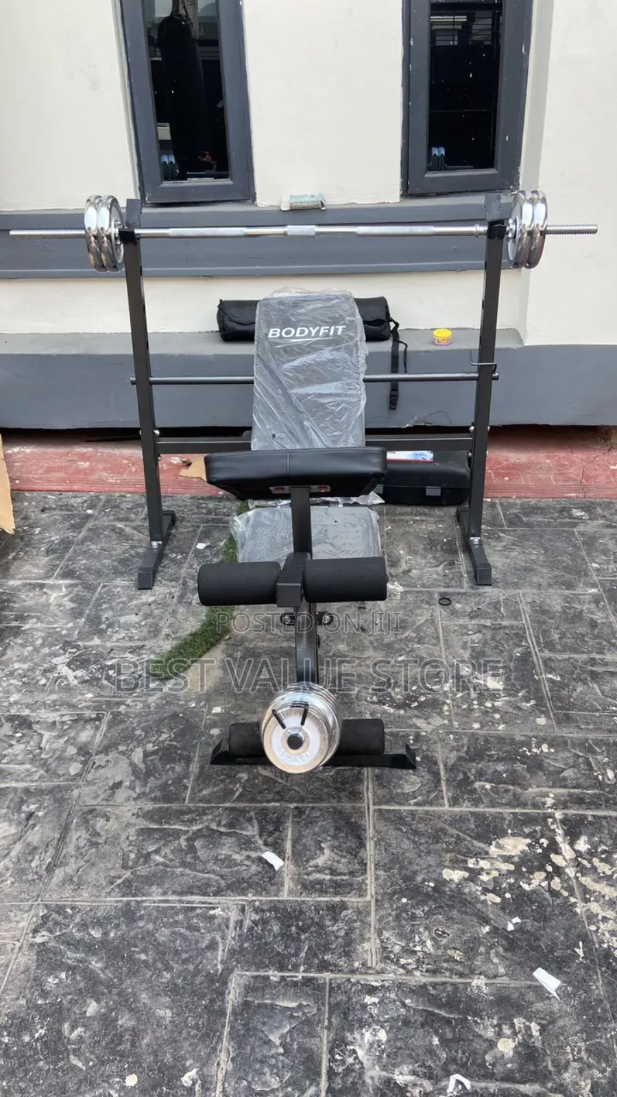 Weight Bench With 50kg Dumbbells Case