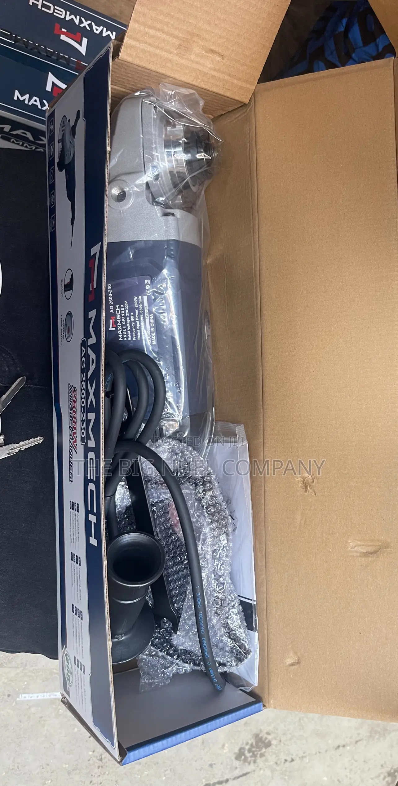 Maxmech Electric Angle Grinder 9inches 2600watts