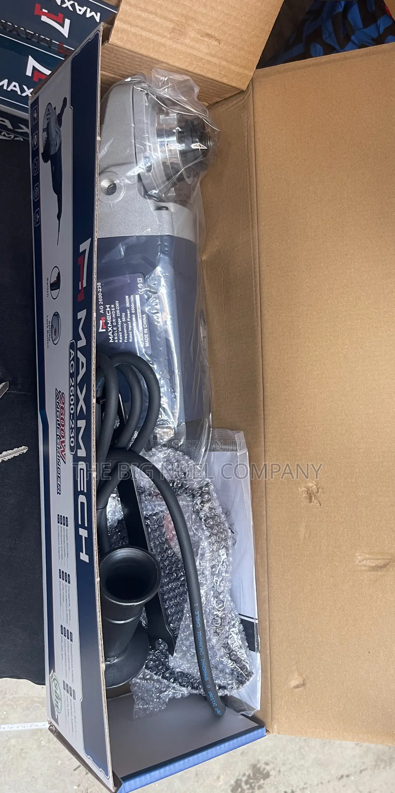Maxmech Electric Angle Grinder 9inches 2600watts