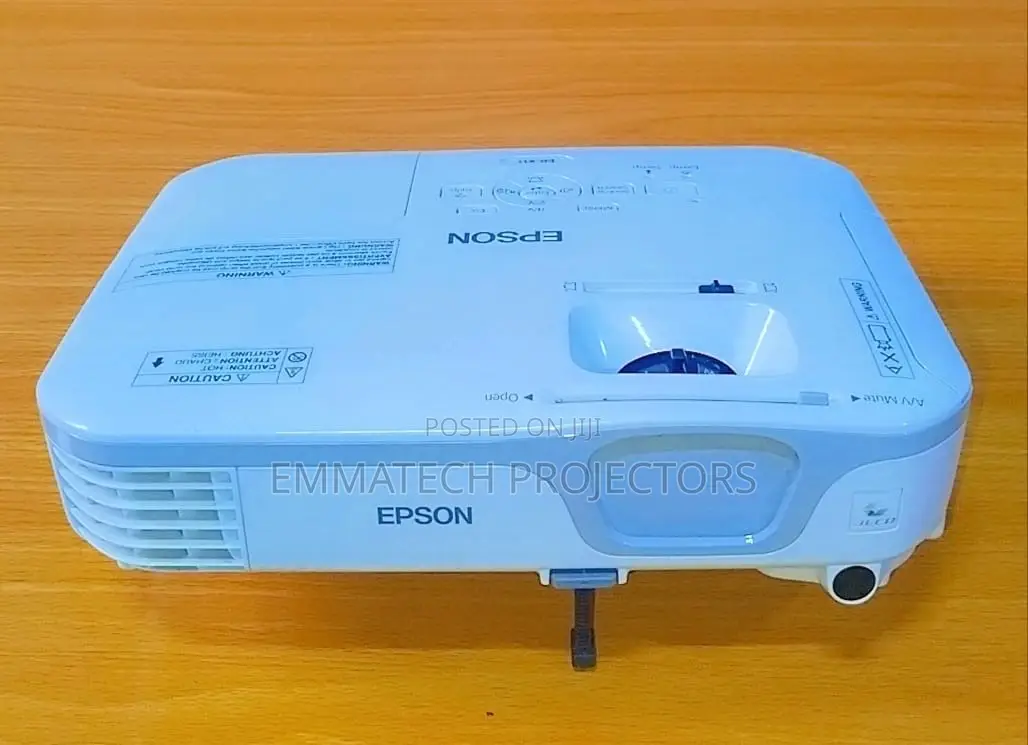 Classroom Projectors For Presentations Lagos , Abuja ,Ibadan