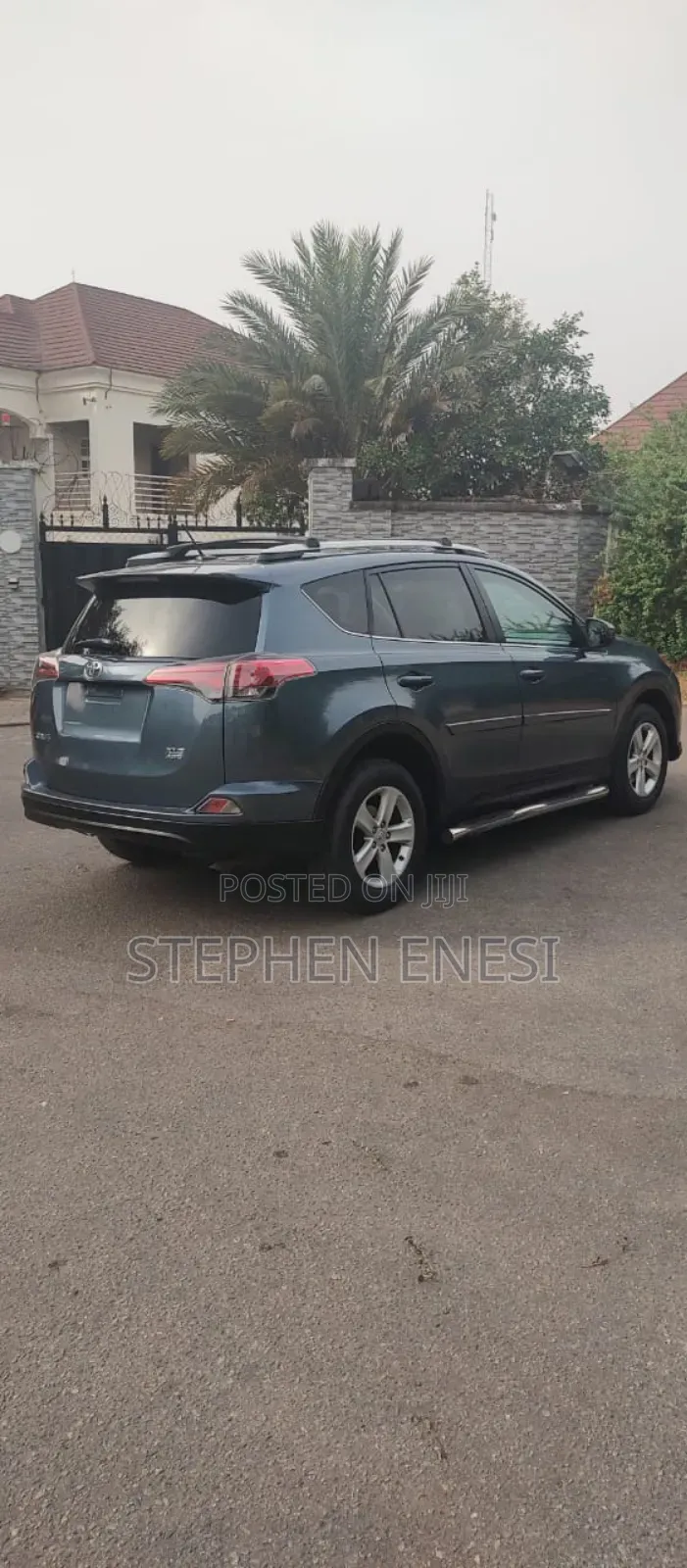 Toyota RAV4 2015 Blue