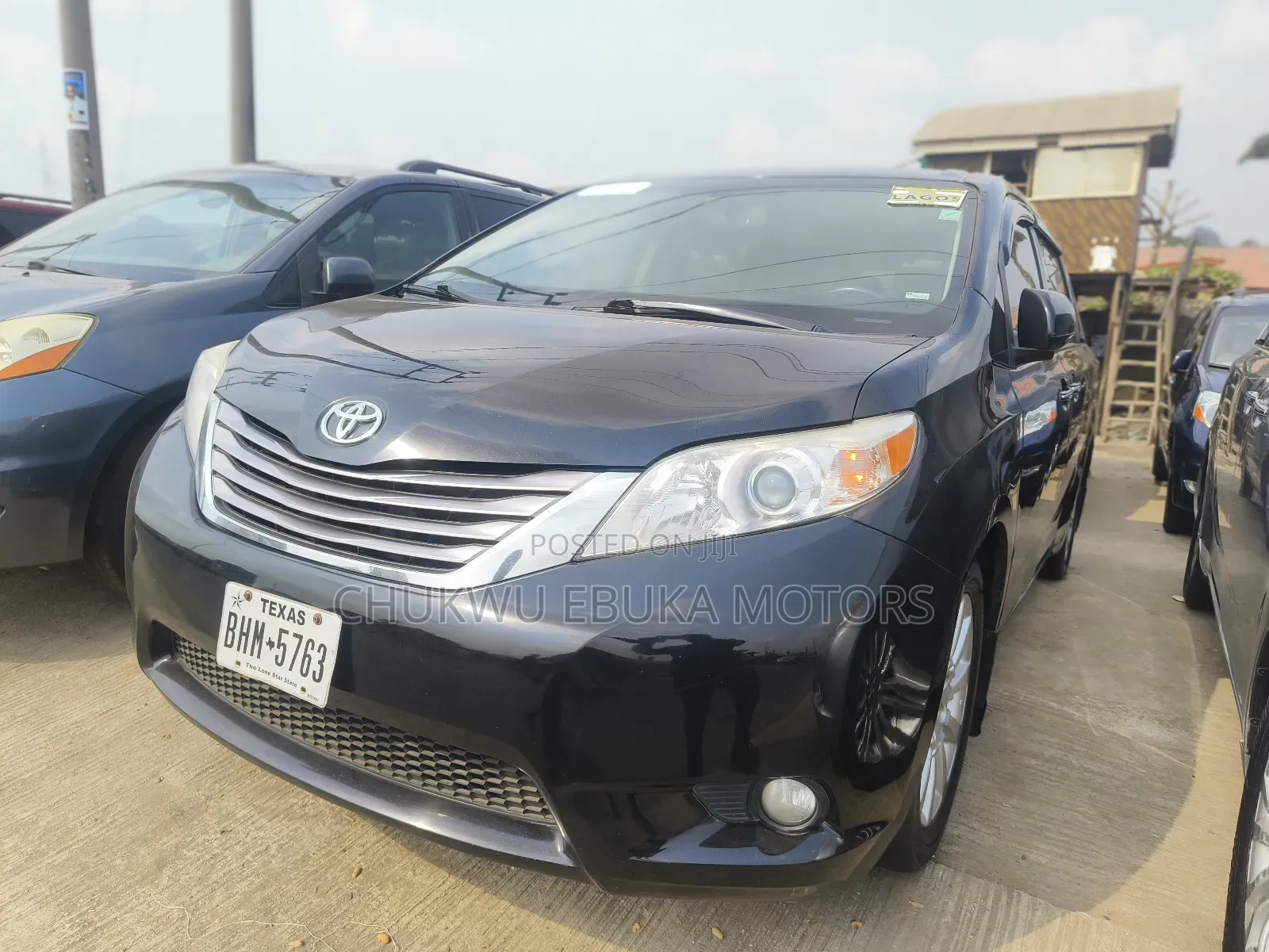 Toyota Sienna 2016 Black