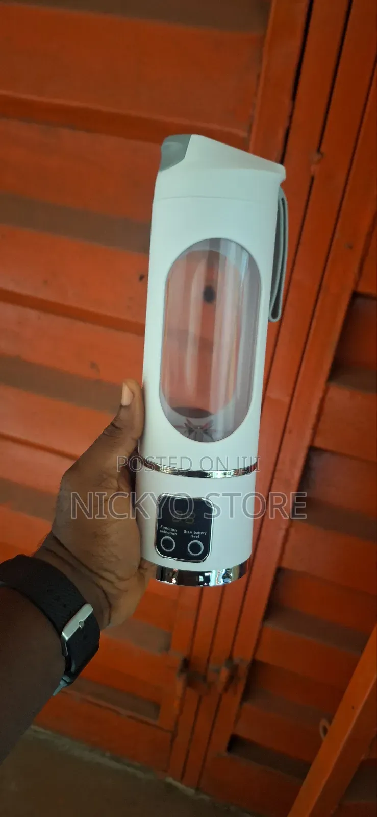 Portable Electric Juicer Bottle (Rechargeable Blender Cup)