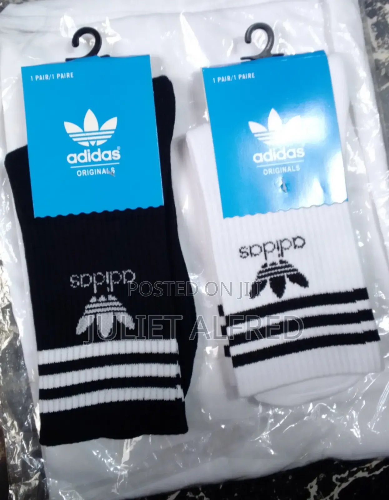 Single Luxury Socks Available in Different Designs