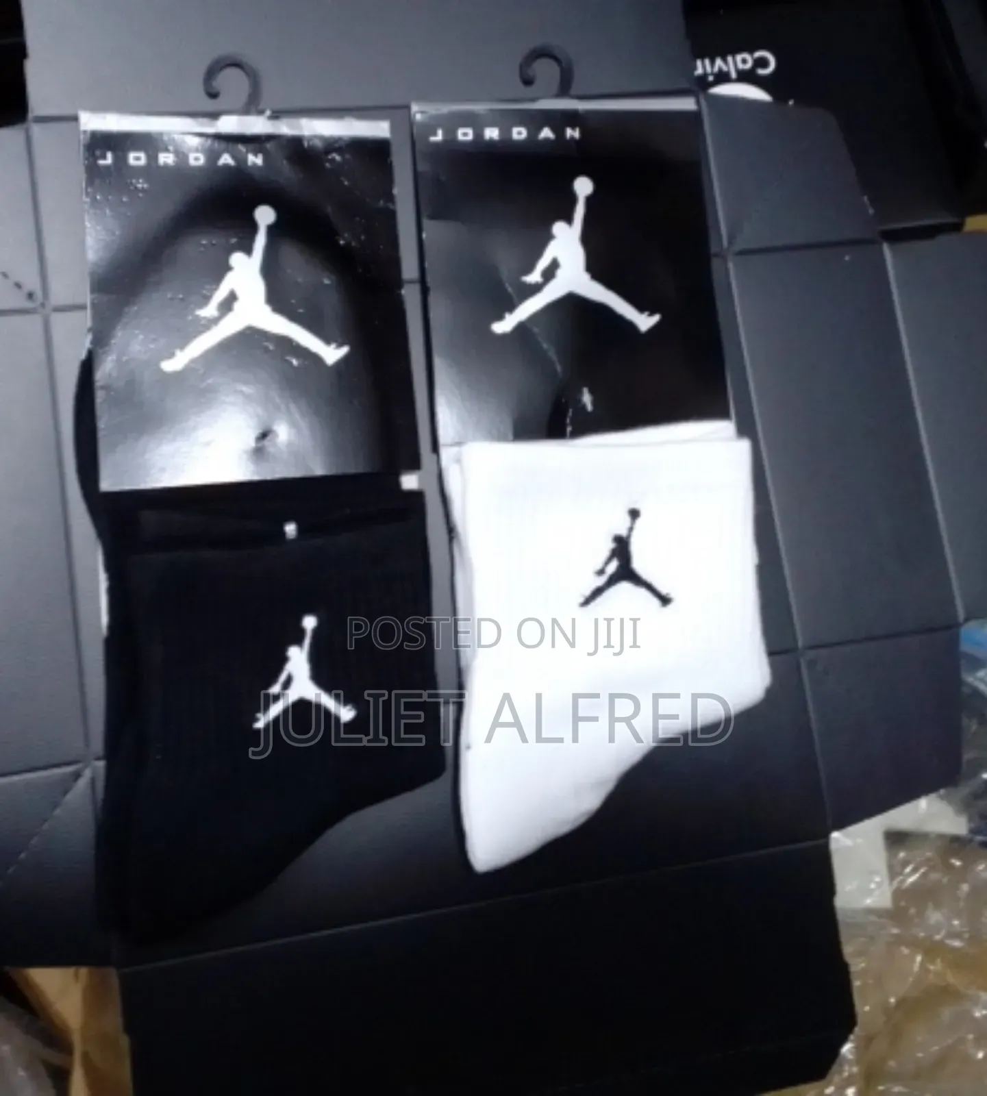 Single Luxury Socks Available in Different Designs