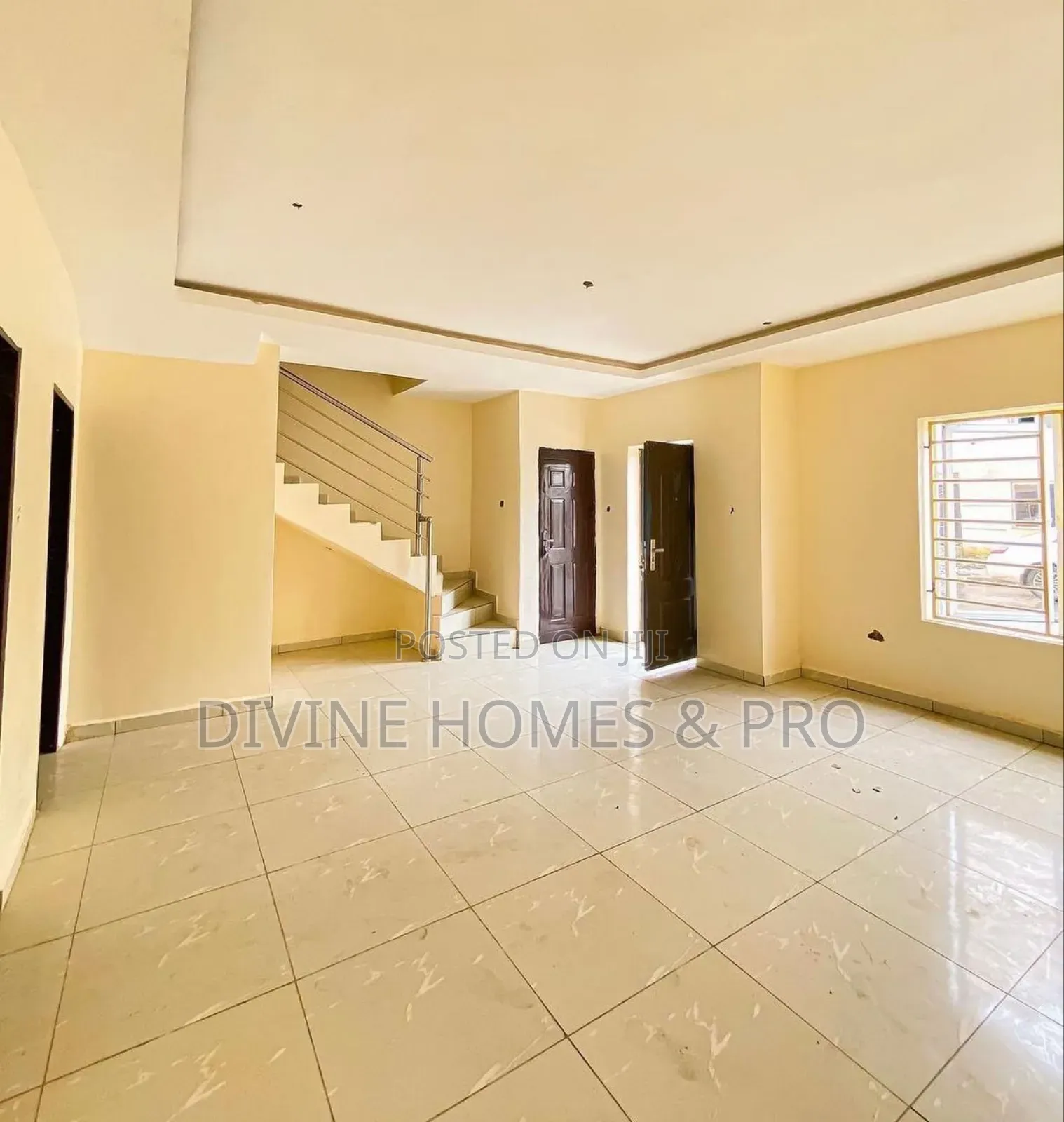 4bdrm Duplex in Life Camp for sale