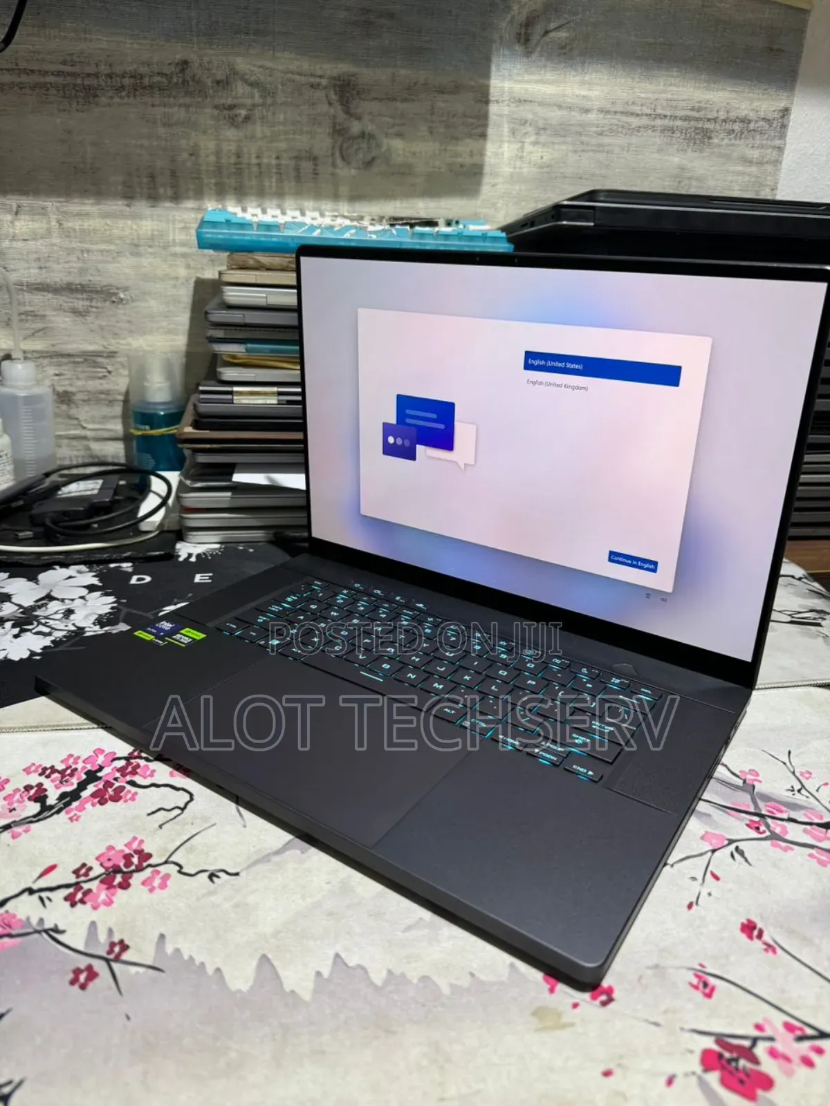 Laptop Asus ROG Zephyrus G16 16GB Intel Core Ultra 9 SSD 1T