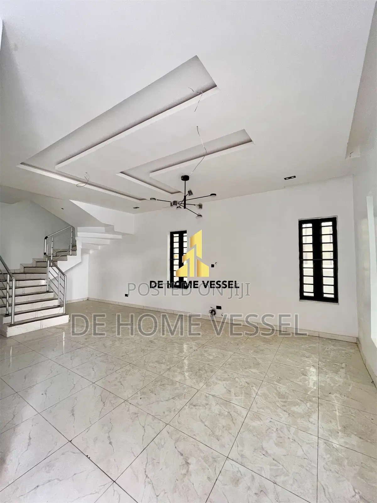 5bdrm Duplex in Lekki for sale